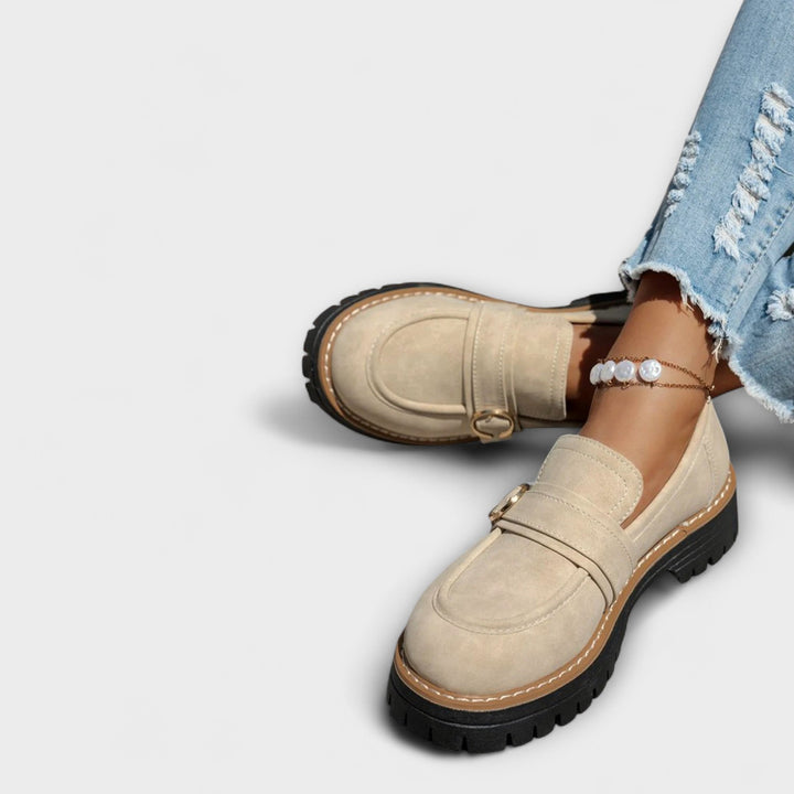 Damen Aurora Freizeit-Loafer in klassischem Schwarz von oben