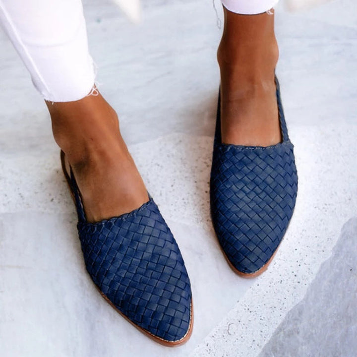 Damen Slipper in Blau für einen stilvollen Auftritt
