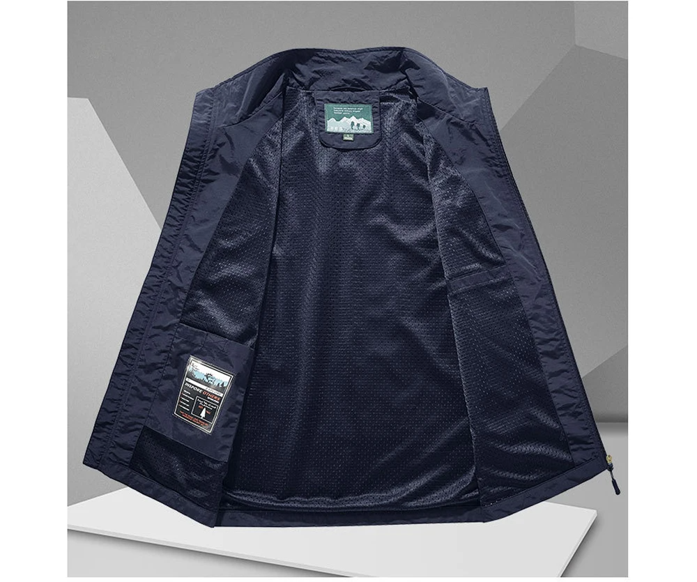 Leichte Herren Outdoor-Weste, strapazierfähig & atmungsaktiv. Ideale Mehrtaschen-Weste für Abenteuer.