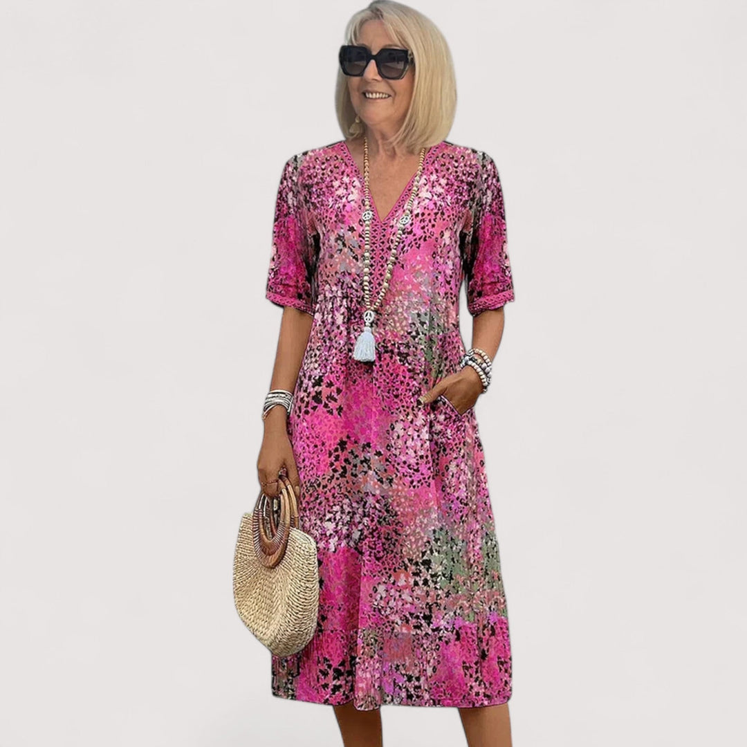 Bequemes Damenmode Sommerkleid kurzarm mit praktischen Taschen für warme Tage