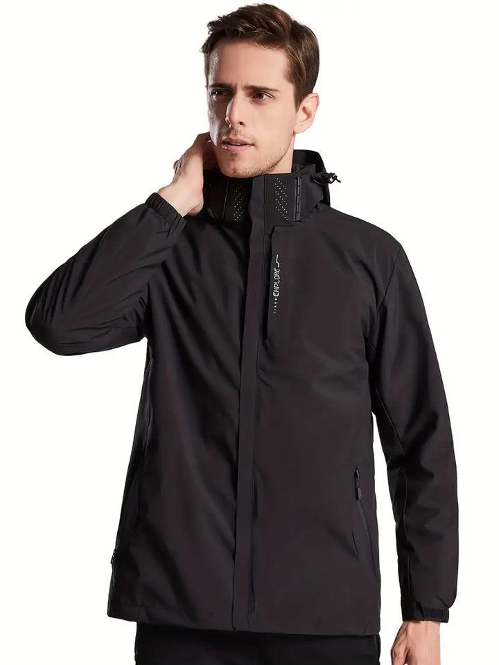 Ergonomische Passform der wasserdichten Herren Regenjacke für maximale Bewegungsfreiheit