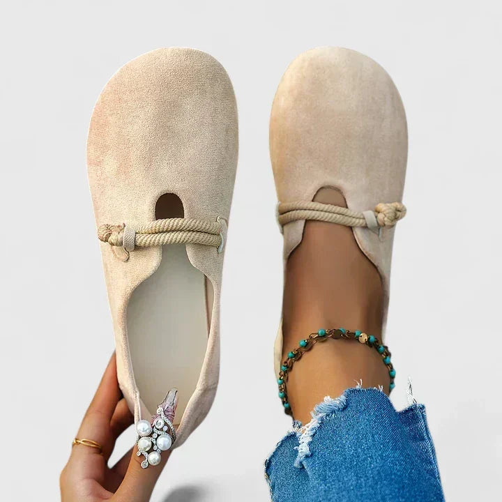 Damen orthopädische Slipper Edith in Beige von oben präsentiert