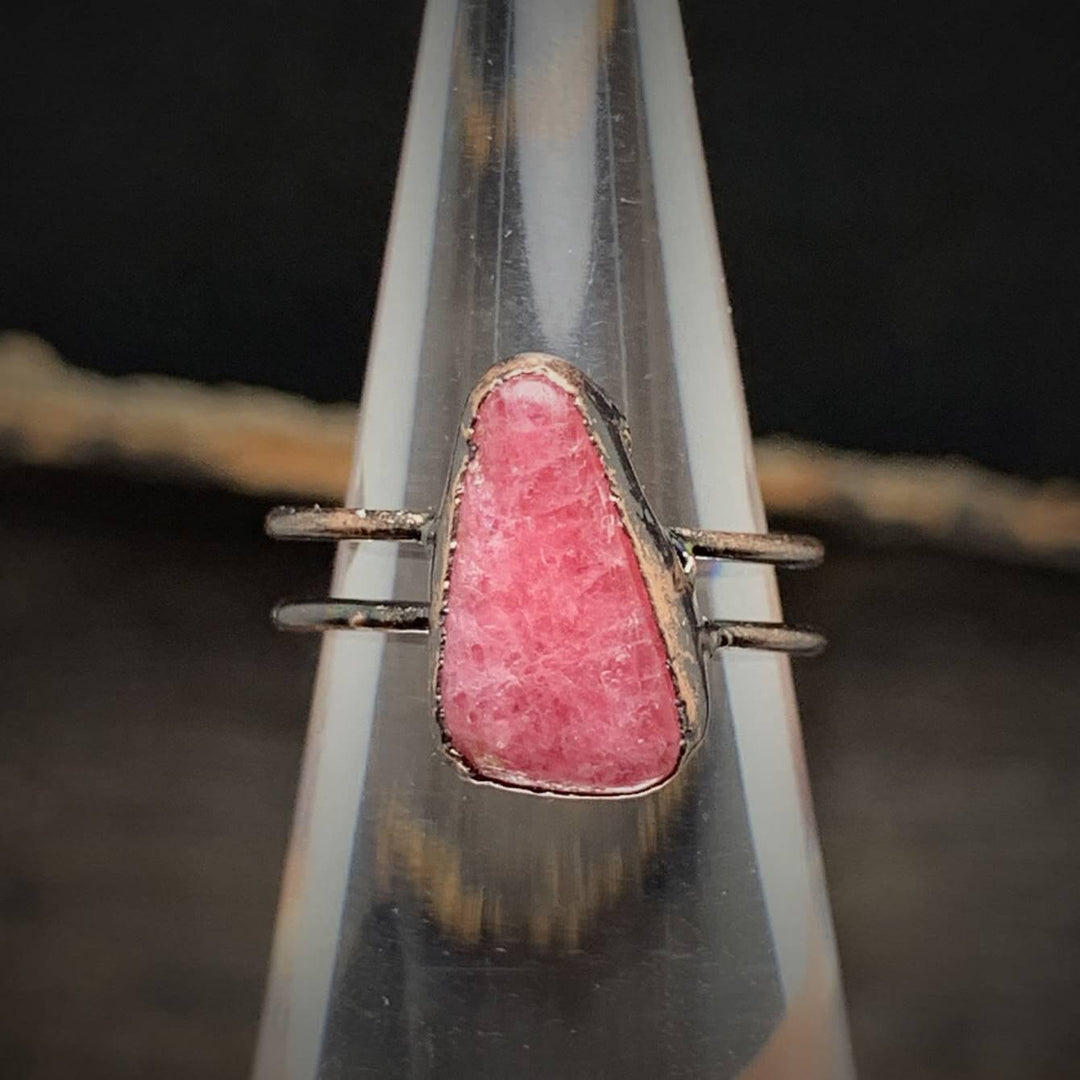 Rohstein-Geburtsring: Unikat-Schmuck