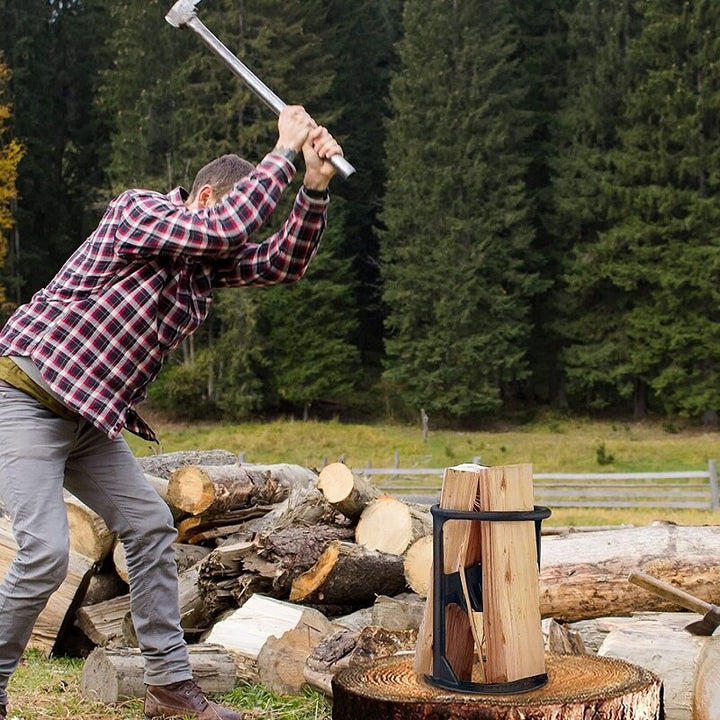 "Effizienter Holzspalter im Einsatz, sicherer Spaltprozess dank robustem Ring, ideal für Garten und Outdoor."