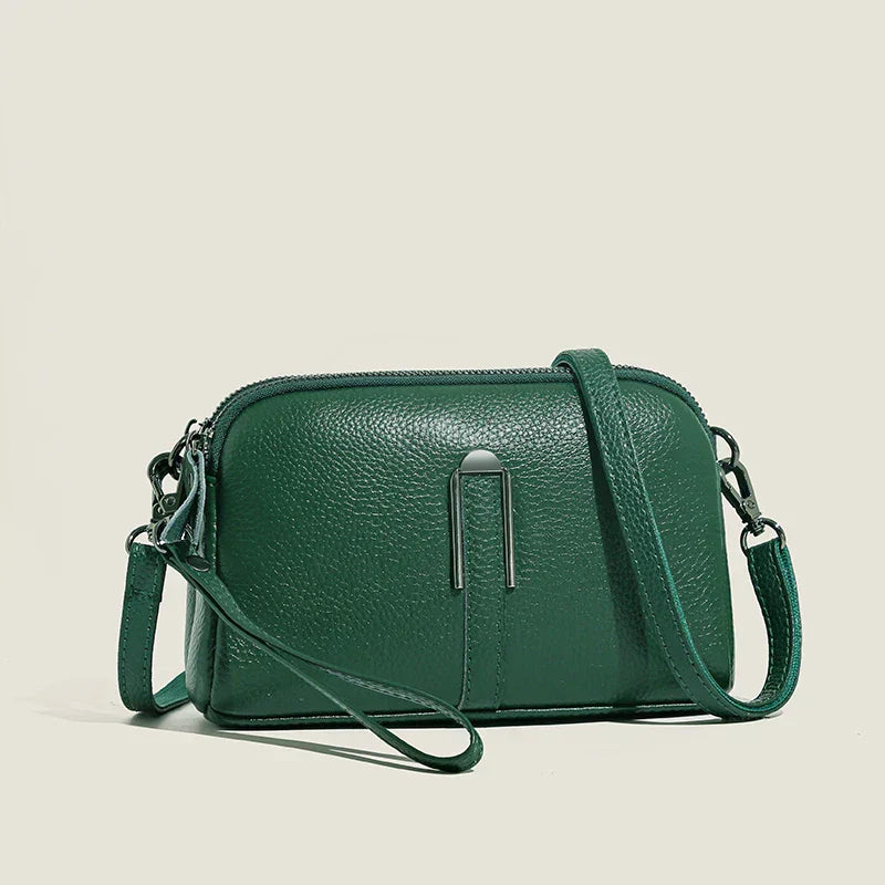 Modische Khaki Damen-Crossbody-Tasche, elegant & praktisch als Schultertasche für jeden Anlass.