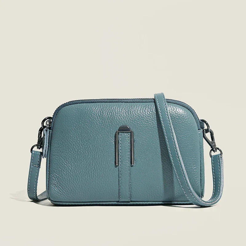 Klassisch schwarze Damen-Crossbody-Tasche, elegant & minimalistisch, ideale Schultertasche für den Alltag.
