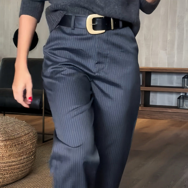 Komfortable & vielseitige Damenhose Mathilda, gestreift, ideal für elegante Freizeit-Looks & Business.