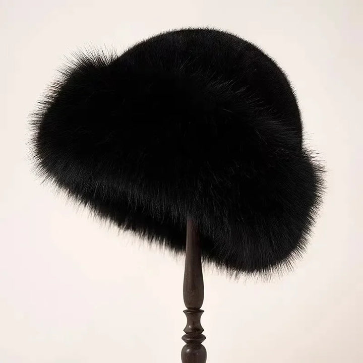 Modisches schwarzes Barett für Damen. Vielseitige Frühlings- & Sommermütze, die Eleganz verleiht.