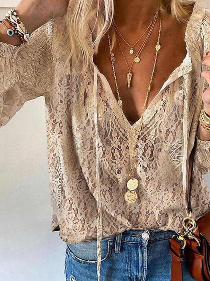 Elegante Damen Boho-Bluse mit V-Ausschnitt, lockerer Passform, perfekt für Sommer & Freizeit.
