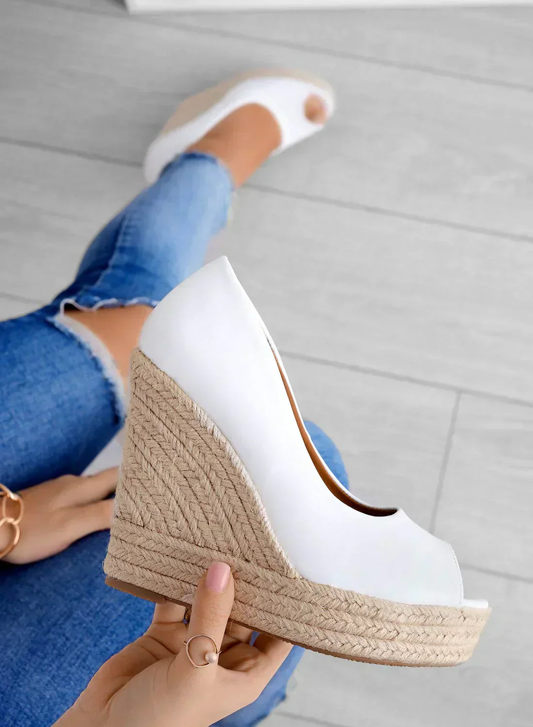 Leichte Damen Keilsandalen im bequemen Slip-On-Stil; perfekte Damenschuhe mit Keilabsatz für Frühling und Sommer.