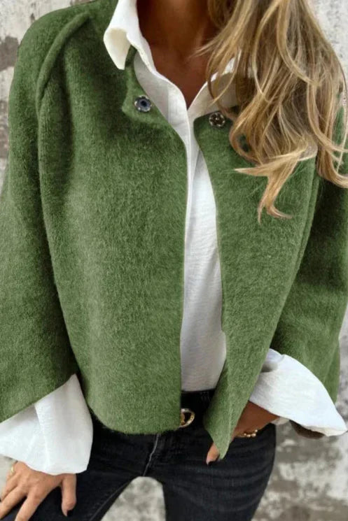 Trendige Damen Kurzjacke mit weiten Ärmeln, ideal als Herbstjacke oder eleganter Blazer. Modisch & stilvoll.