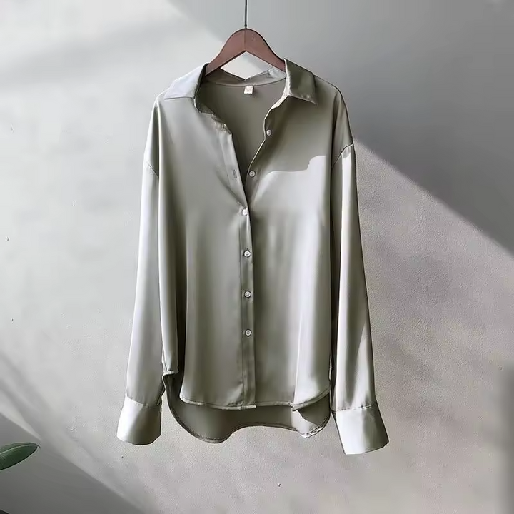 Stilvolle Damen Langarmbluse. Zeitloses Design als Business Bluse oder schicke Freizeit Bluse für moderne Frauen.