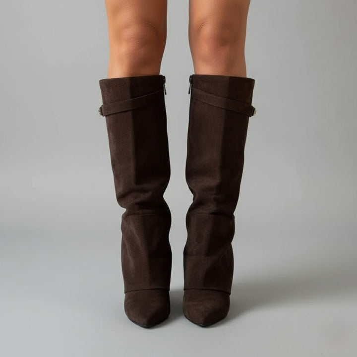 Stylische Damen-Overknees mit Schnalle, perfekt für winterliche Outfits