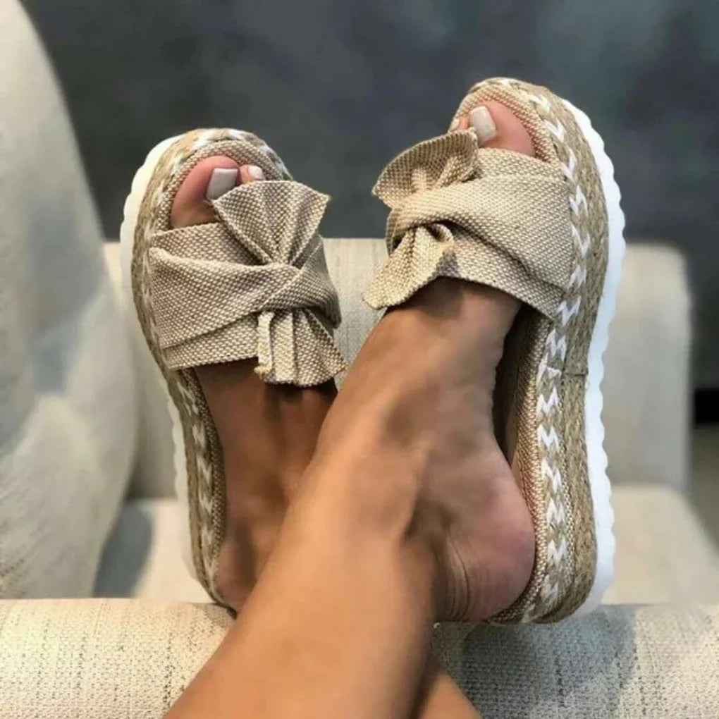 Elegante Damen Plateau Slide Sandalen mit großer Schleife, perfekte Frühlings- und Sommerschuhe für Damen.