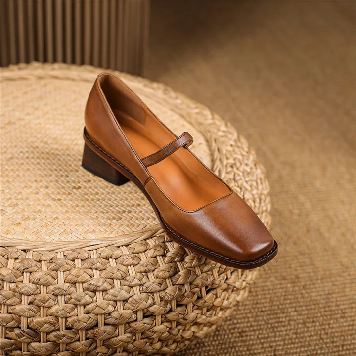 Komfortable Damen Sandalen mit Blockabsatz, ideal für Sommer. Elegante Business Casual & Freizeit Schuhe.