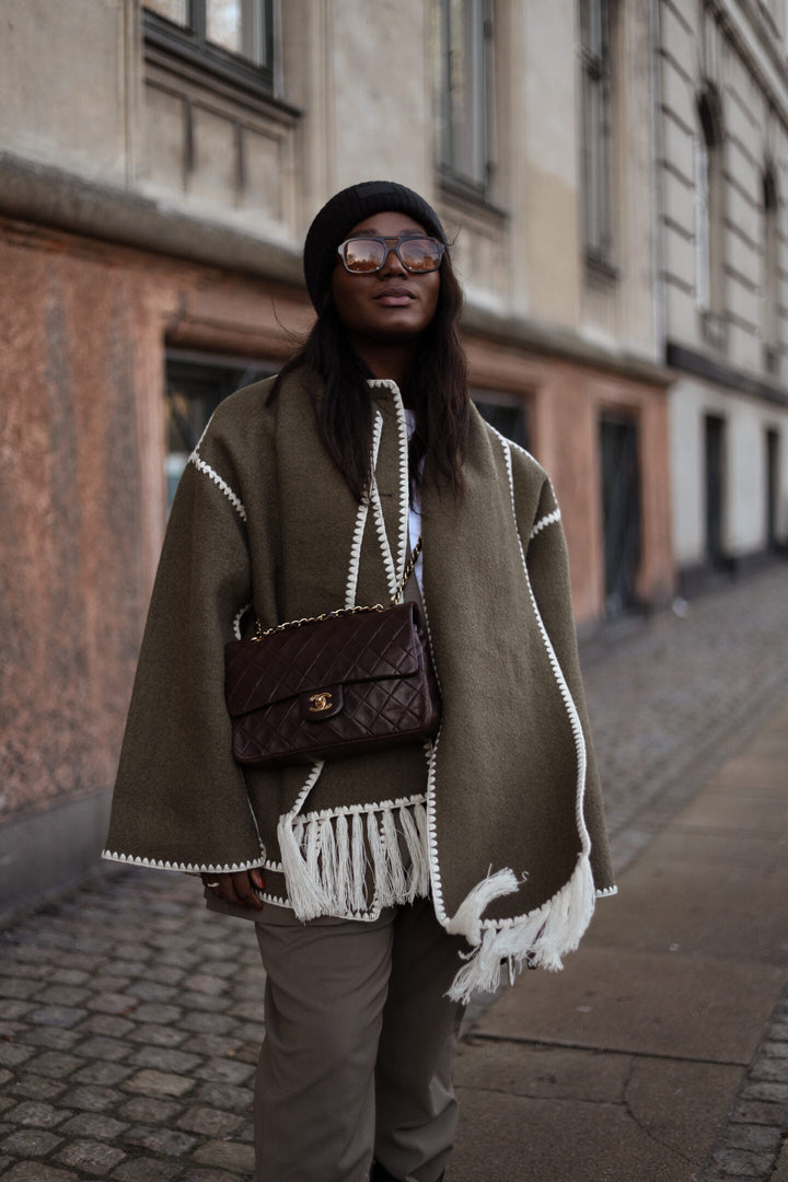 Modische Damen Schaljacke mit lockerem Schnitt; warme, stilvolle Herbst-Winter-Jacke für Damen.