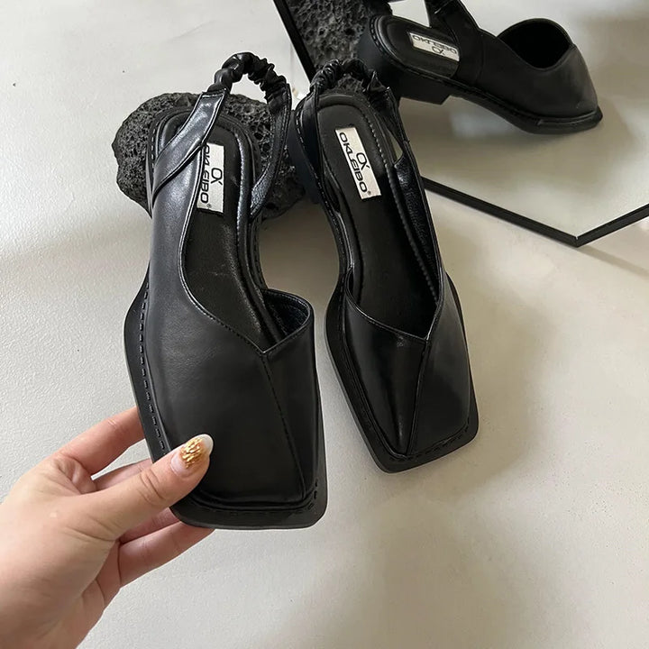 Minimalistische & elegante Damen Slingback Ballerina-Heels, stilvolle Absatzschuhe für den Frühling.