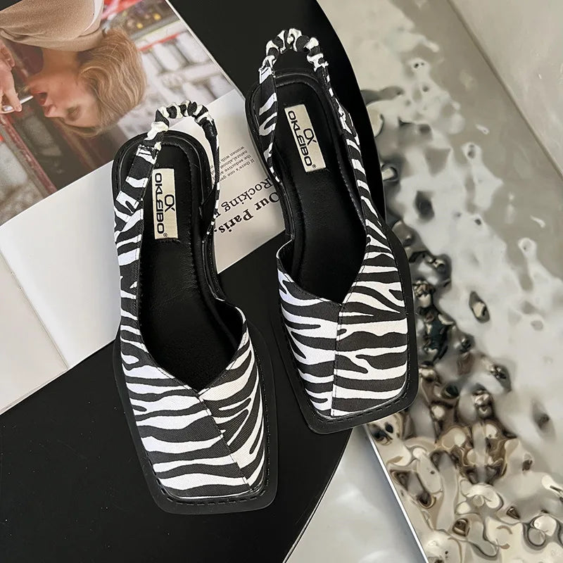Vielseitige Damen Slingback Ballerina-Heels, elegant & bequem, ideal für Büro, Event oder Alltag im Frühling.