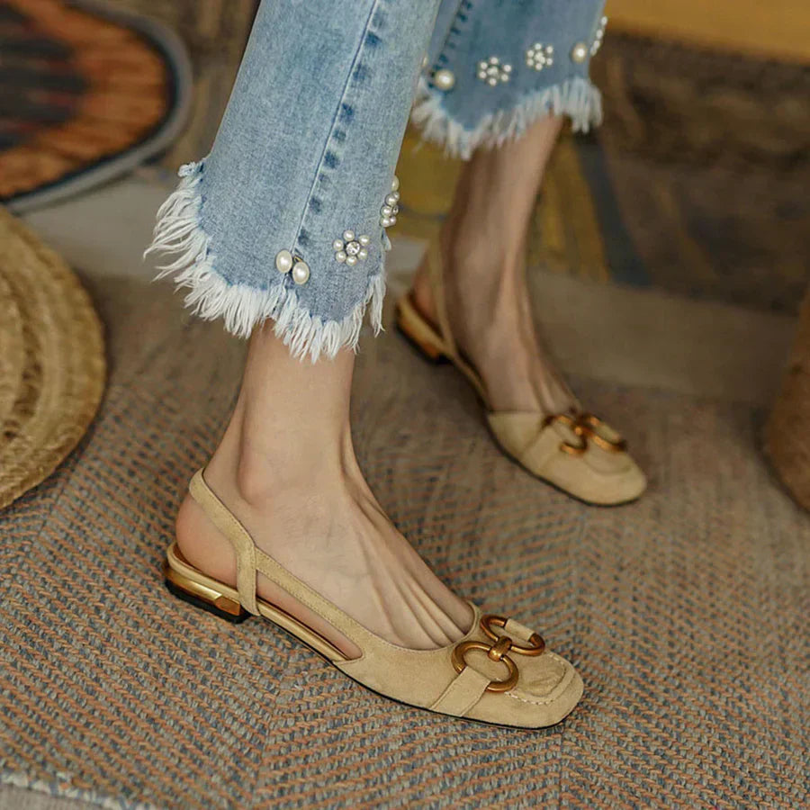 Hochwertige Damen Slingback Flats, vereinen Eleganz und Komfort als vielseitige Frühlings- und Büroschuhe.
