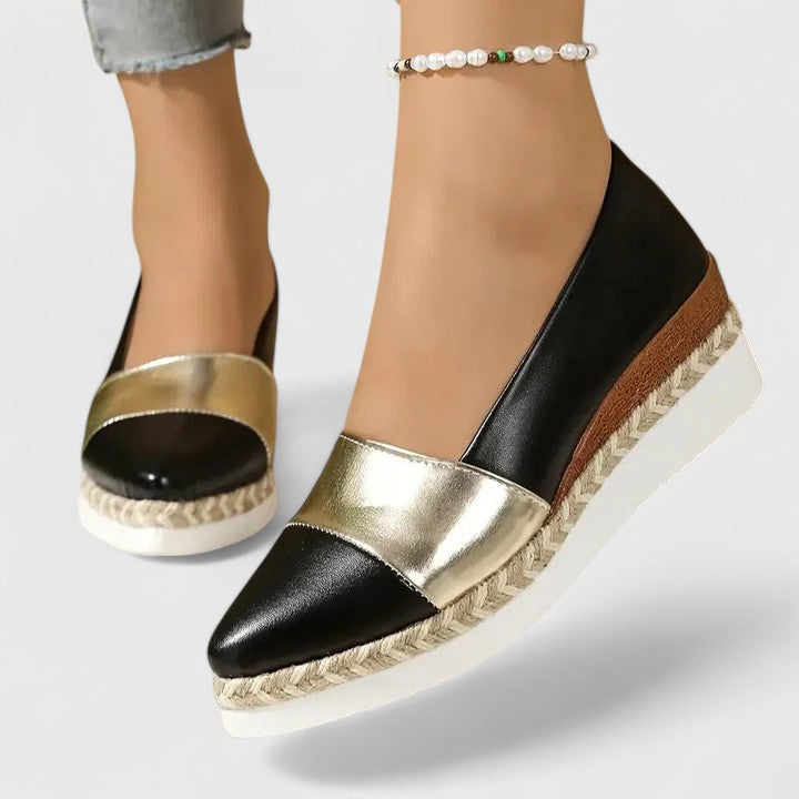 Alltagstaugliche Damen Keilabsatzschuhe, spitze Zehe, Slip-On für Frühling, kombiniert Stil & Komfort.