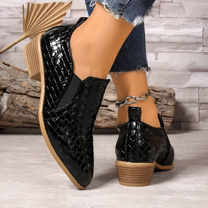 Modische elegante Slip-Ons für Damen mit chicem Absatz, perfekt für Business & stilvolle Anlässe.