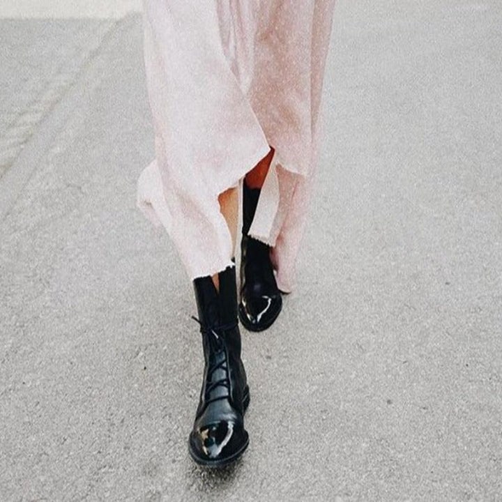 Bequeme braune Damen Herbst Stiefeletten mit Blockabsatz & Reißverschluss. Ideal für elegante Alltagsschuhe.