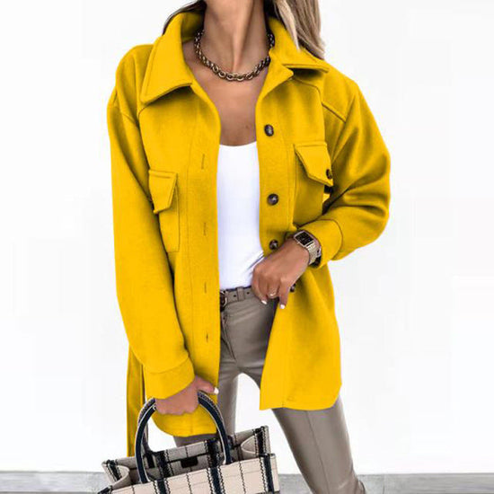 Weiche Damen-Strickjacke mit Knöpfen & Langarm, perfekt als Oberteil für Herbst & Winter Mode.