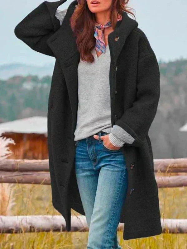 Damen Winter Longjacke mit praktischen Taschen & elegantem Slim Fit. Modische und warme Oberbekleidung für den Winter.