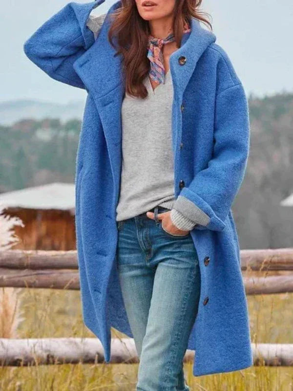 Stilvolle Damenjacke im Long-Fit für die Wintermode. Eleganter Slim Fit Wintermantel, ideal für vielseitige Looks.