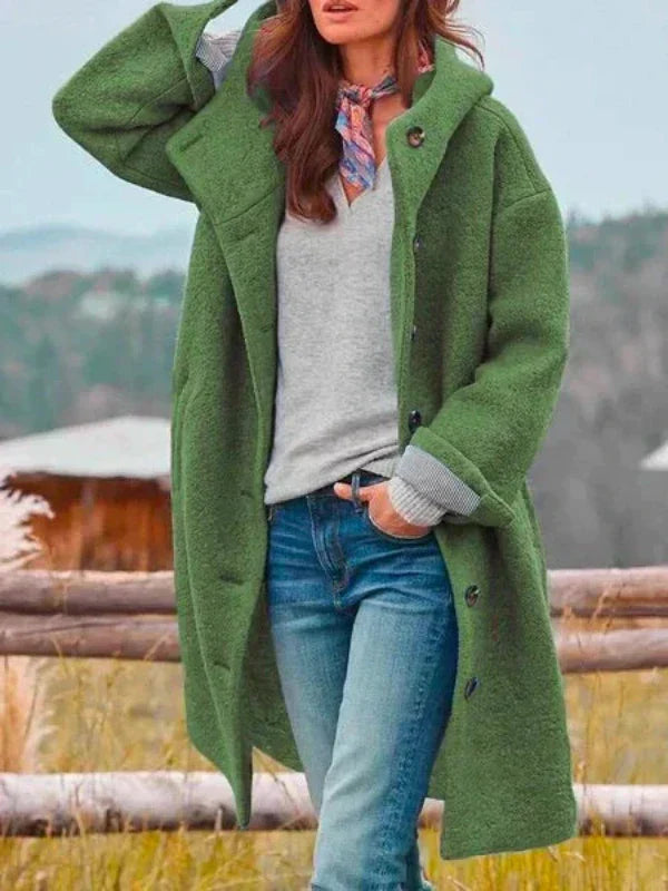 Moderne Damen Winter Longjacke mit Slim Fit Schnitt, bietet Eleganz & Wärme. Perfekt als stilvolle Winter-Oberbekleidung.