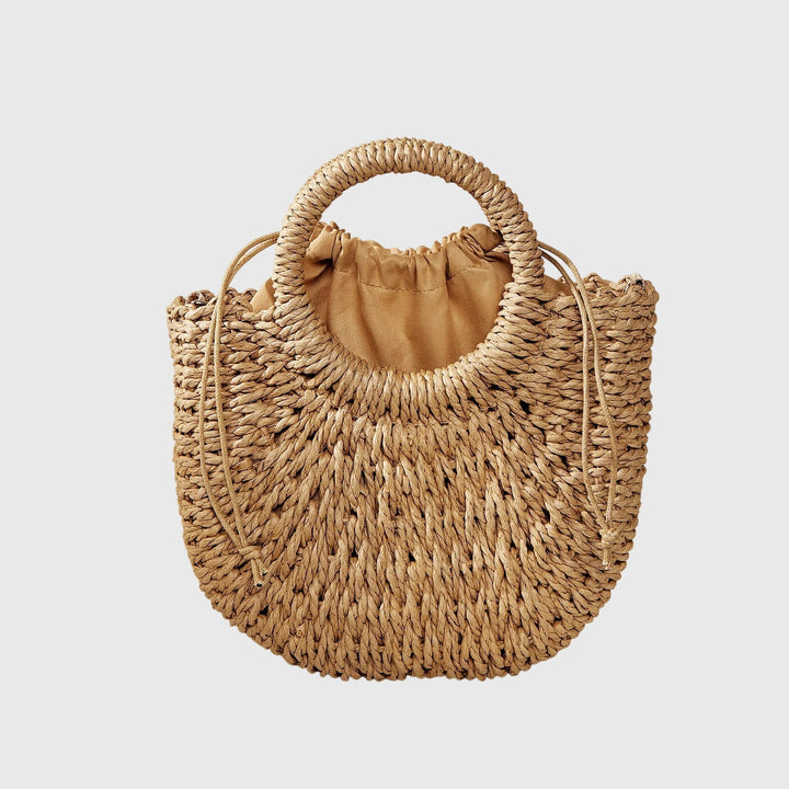 Stylische Umhängetasche für Damen im Natur-Sommerstil, ideal für Freizeit.