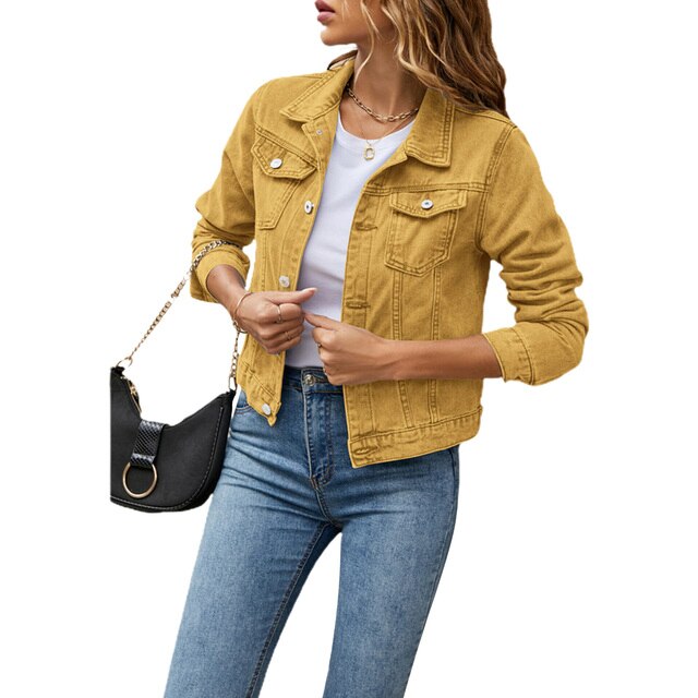 Diese elegante Damenjacke bietet vielseitigen Stil für den Alltag. Moderne Übergangsjacke, perfekt für Frühling & Herbst.