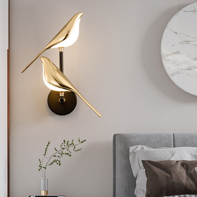"Elegante goldene LED-Vogel-Wandleuchte, nordisches Design, moderne Beleuchtung für Wohnzimmer oder Schlafzimmer."