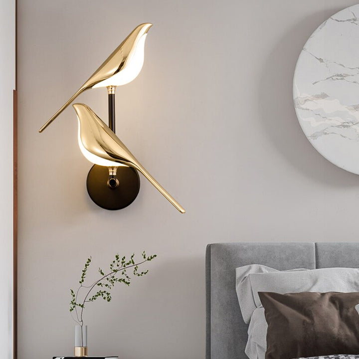 "Elegante goldene LED-Vogel-Wandleuchte, nordisches Design, moderne Beleuchtung für Wohnzimmer oder Schlafzimmer."