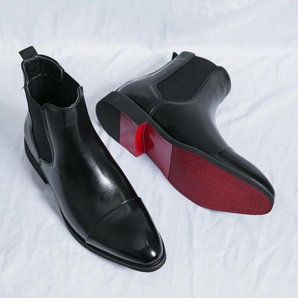 Elegante Herren Lederstiefel in Schwarz, hohe Qualität, ergonomische Form, vielseitiger Stil, perfekte Passform.