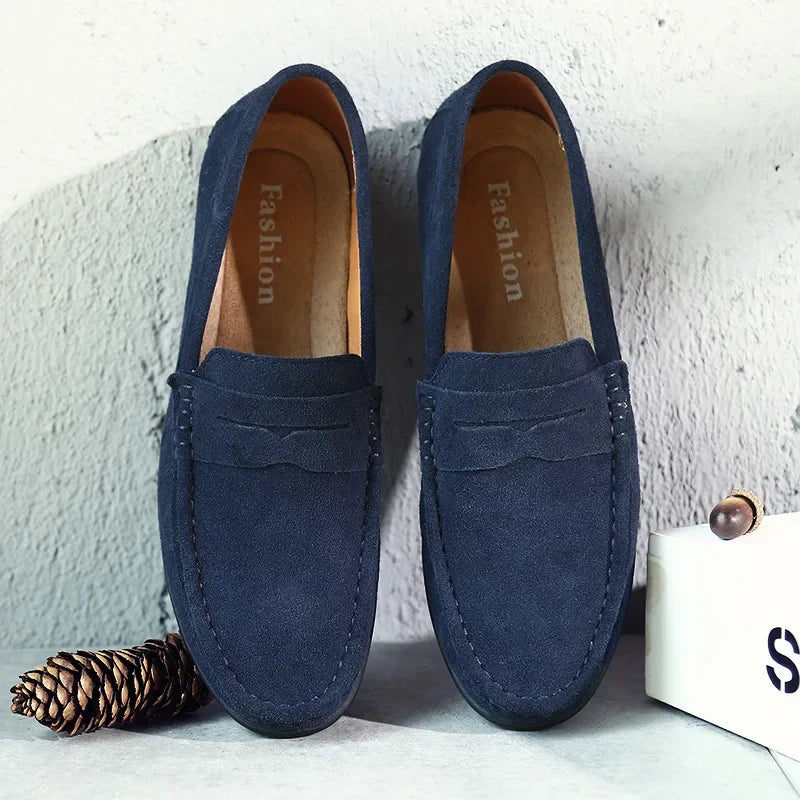 Elegante Herren Penny Loafers aus Leder für Frühling, bequeme Slip-Ons für Business Casual Outfits.