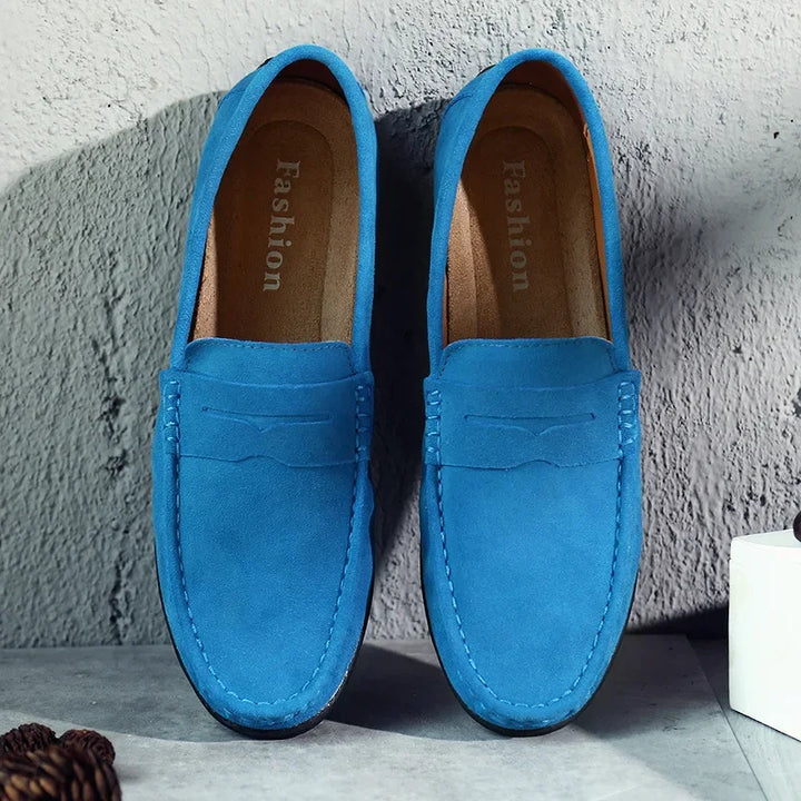 Hochwertige Leder Penny Loafers für Herren, braun, elegante Slip-Ons, ideal für den Frühling.