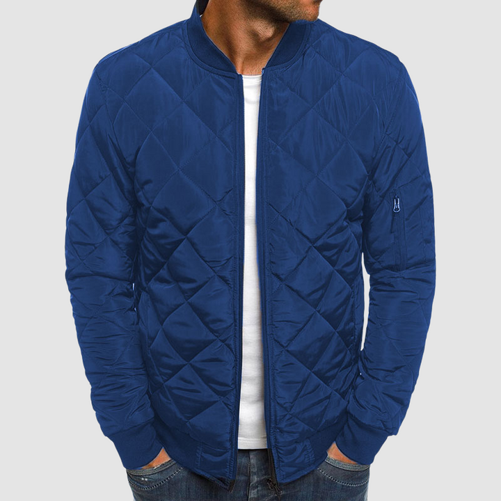 "Elegante Herren Übergangsjacke, stilvoll und warm, mit modischem Design, ideal für kalte Tage und vielseitig kombinierbar."