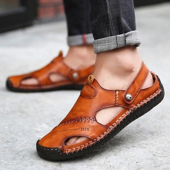 Elegante Herrensandalen aus weichem, atmungsaktivem Leder, ideal für Sommertragekomfort und stilvollen Auftritt.