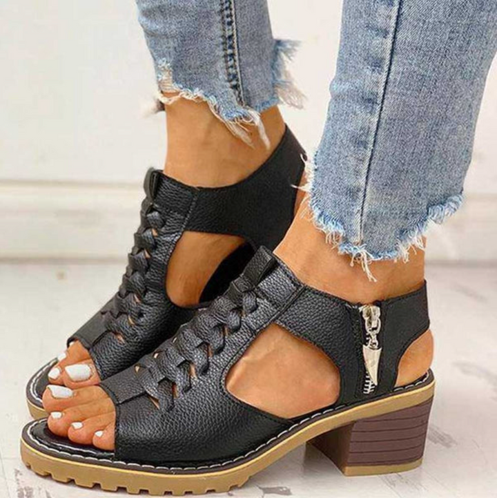 Moderne hochhackige Damensandalen, elegant & bequem. Perfekte Sommerschuhe für Party, Hochzeit und festliche Anlässe.