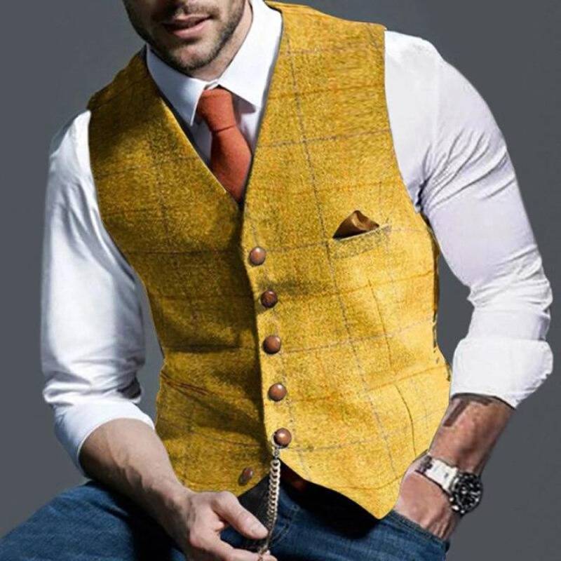 Elegante, karierte Herrenweste mit tailliertem Schnitt; zeitloses Design für formelle Anlässe und modischen Alltagslook.