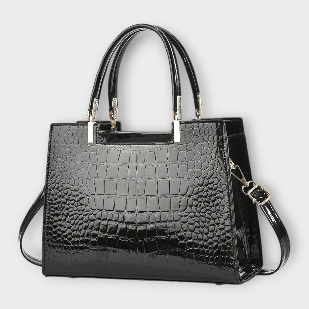 Stilvolle Damen Schultertasche, elegant von einer Frau getragen. Vielseitiges Accessoire für jeden Anlass.