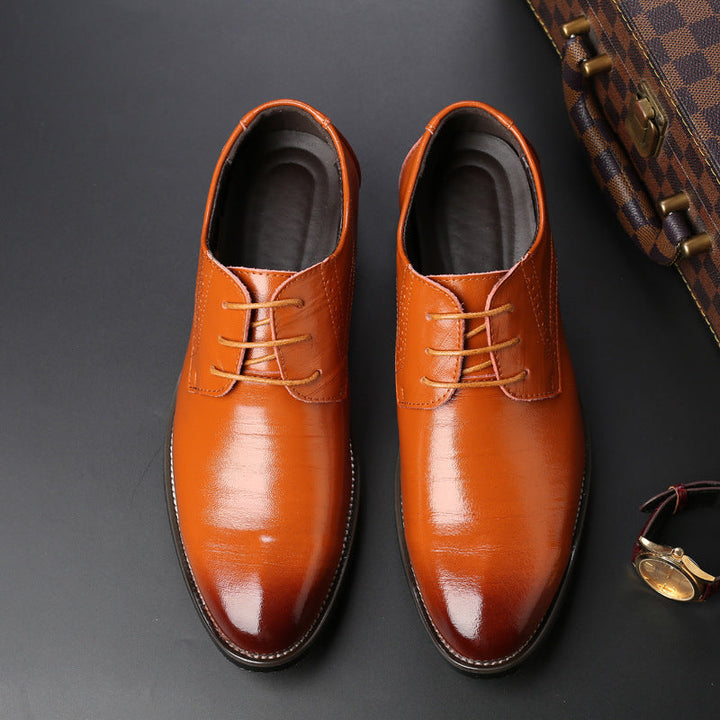 Elegante schwarze Herren Businessschuhe. Komfortabler Ganzjahresschuh mit rutschfester Sohle für Büro & Freizeit.