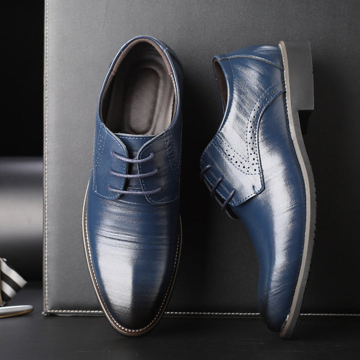 Komfortable braune Herren Businessschuhe mit rutschfester Sohle. Eleganter Ganzjahresschuh für sicheren Halt.