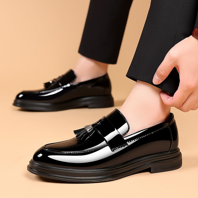 Elegante schwarze Herren Halbschuhe, atmungsaktiv & flexibel. Ideal für Business & Freizeit, ganzjährig tragbar.