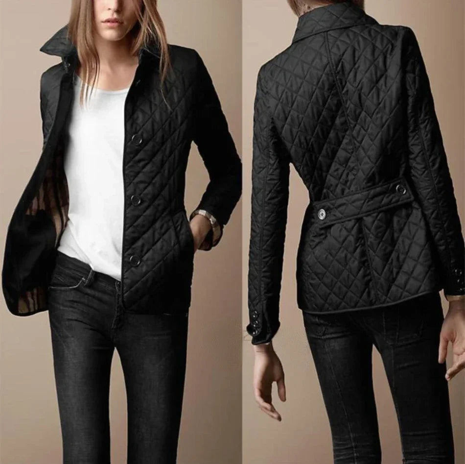 Damen Stepp-Übergangsjacke mit elegantem Kragen, perfekt für stilvolle Herbst- und Frühlingsmomente.