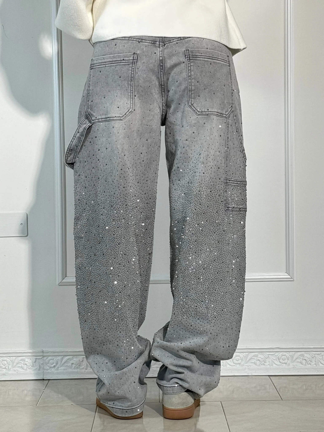 Zeitlose weite Damenhose, elegant für Frühling, komfortabel für Freizeit, stylisch & bequem.