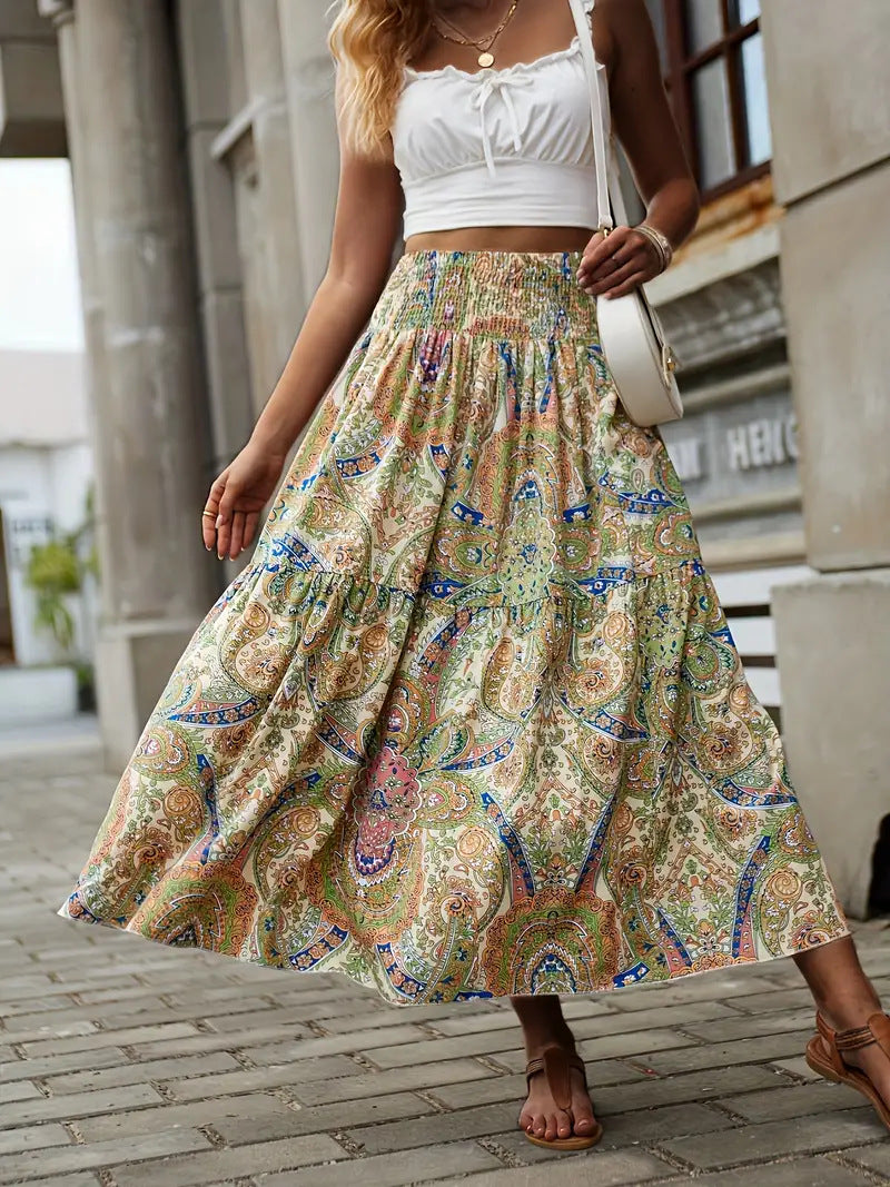 Leichter Midi-Rock für Damen mit zartem Blumenprint, in schmeichelhafter A-Linie, bequem und chic für Freizeit.