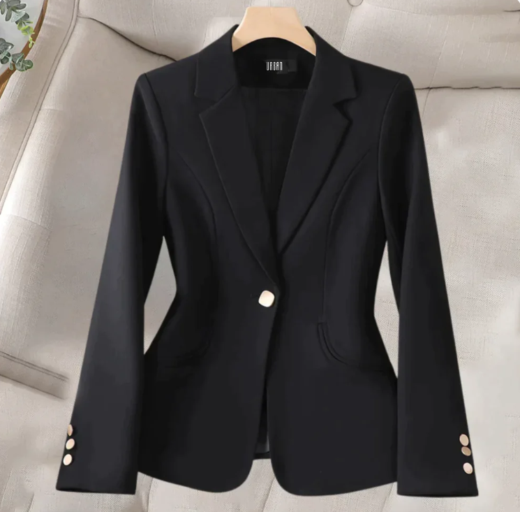 Schwarzer Damen Blazer, klassisch tailliert, Langarm. Ideal für Business, Freizeit & Herbstmode.