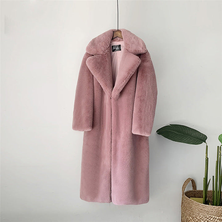 Knielanger Damen Kunstpelzmantel, hochwertig & weich, ideal für einen schicken Winter-Look.